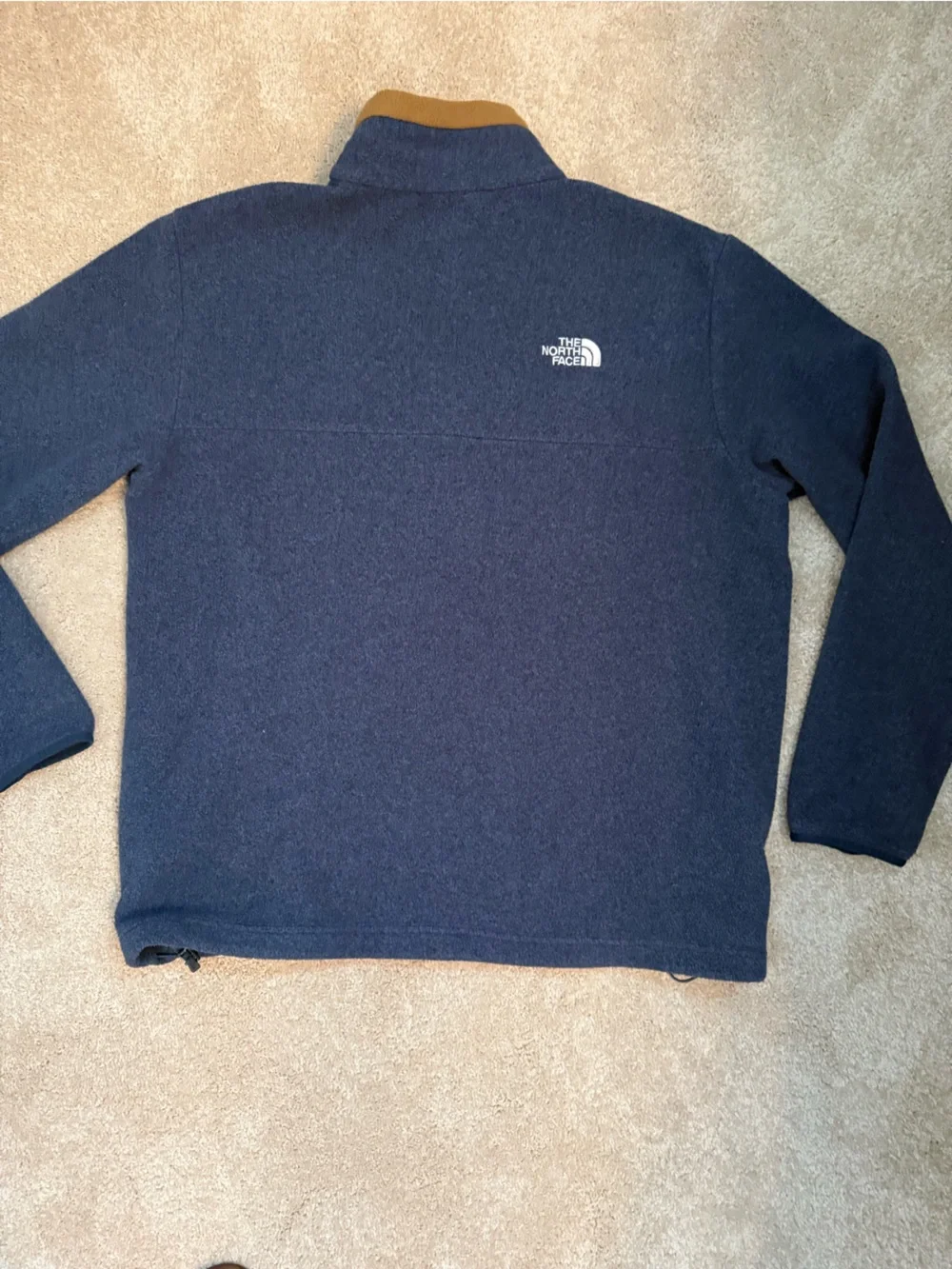 The North Face Navy & Tan Fleece Pullover – 2 Side Zipper Pockets Large